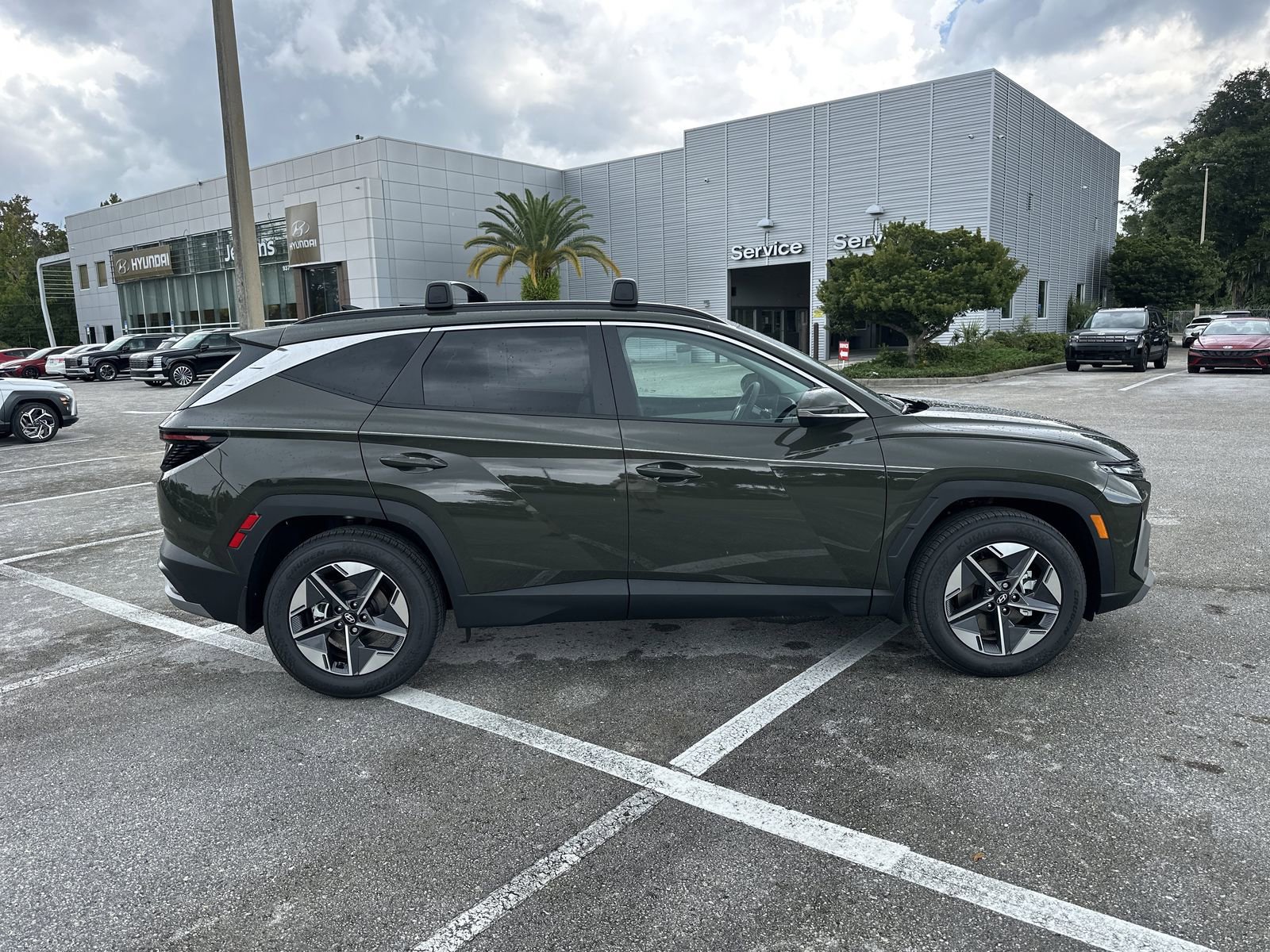 New 2025 Hyundai Tucson SEL image 3