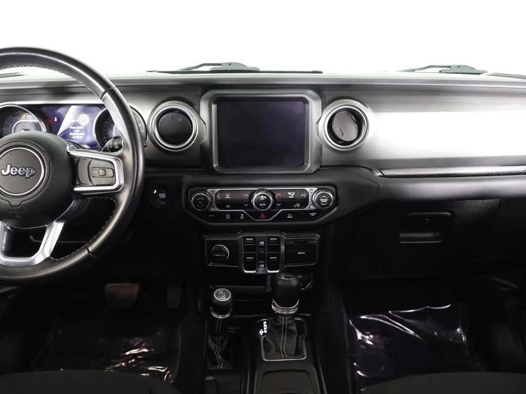 Used 2021 Jeep Wrangler Unlimited Sahara w/ Uconnect 4C Nav & Sound Group image 31