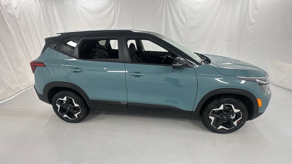 New 2026 Kia Seltos S image 2