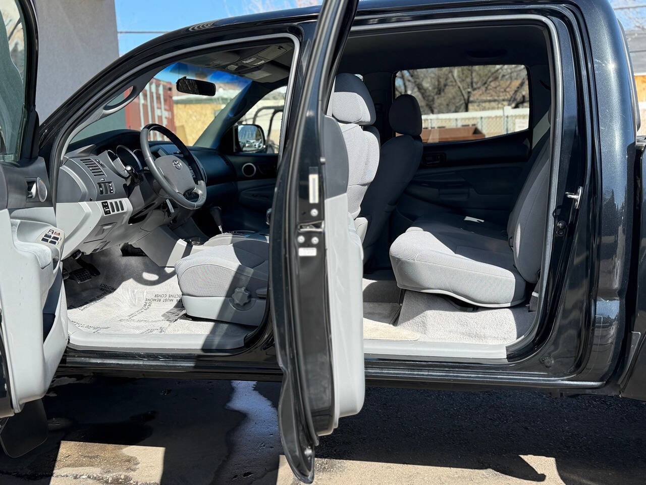 Used 2008 Toyota Tacoma PreRunner image 3