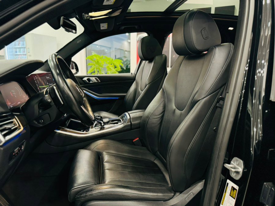 Used 2022 BMW X5 sDrive40i w/ M Sport Package image 15