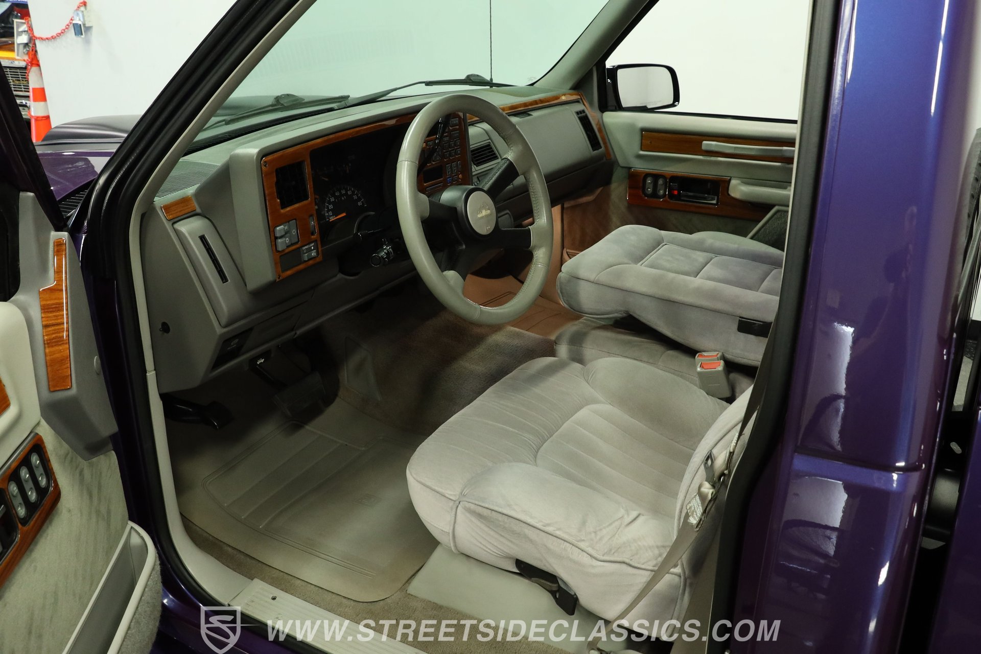 Used 1994 Chevrolet Silverado 1500 2WD Regular Cab image 4