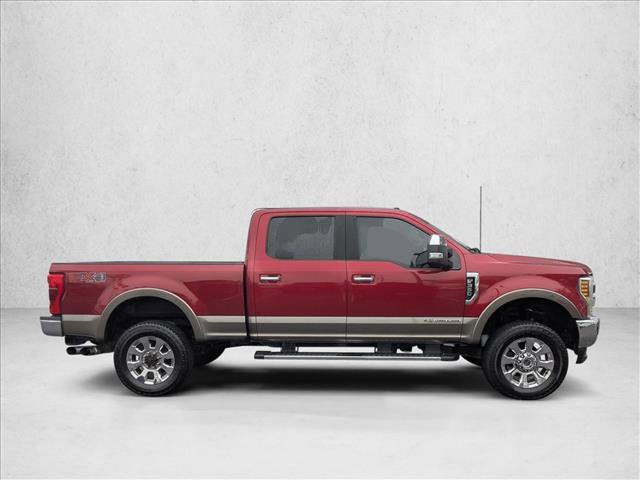 Used 2018 Ford F350 Lariat w/ Chrome Package image 4