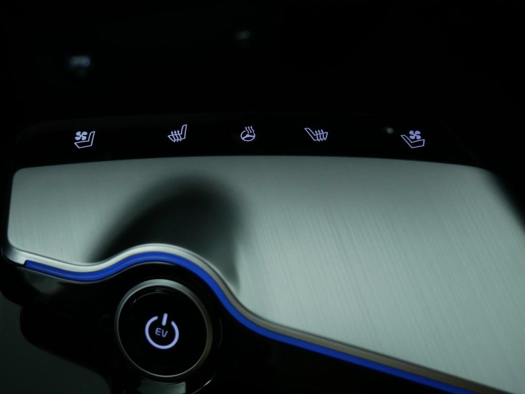 Certified 2024 Kia EV6 GT-Line AWD/4WD image 36