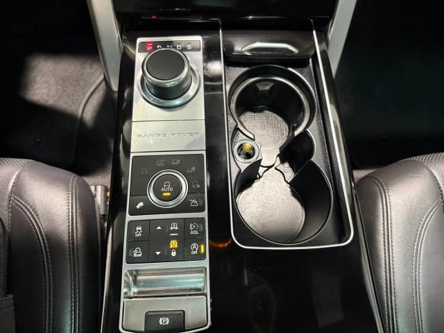 Used 2016 Land Rover Range Rover Supercharged AWD/4WD image 24