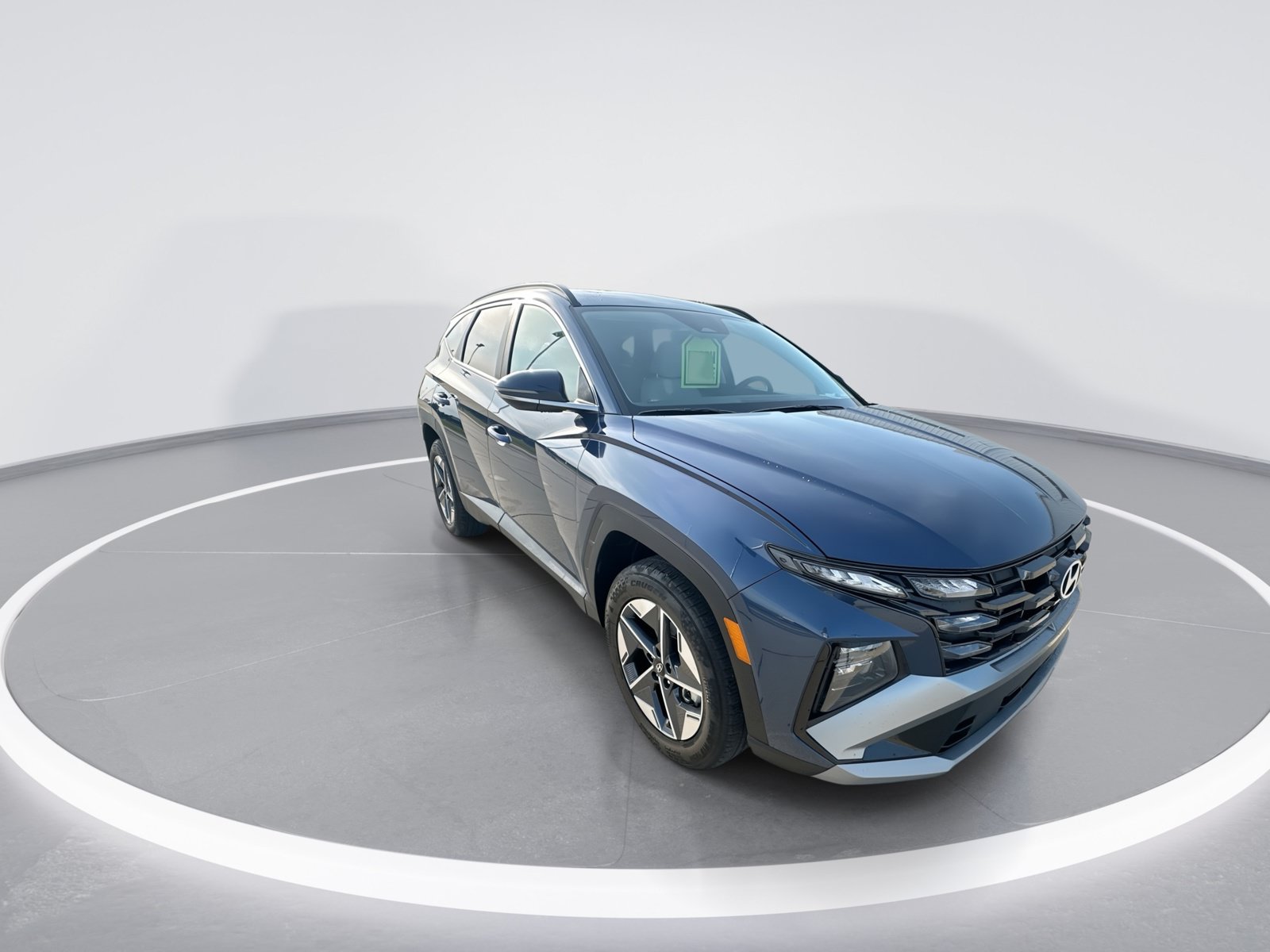 Used 2025 Hyundai Tucson SEL AWD/4WD image 2