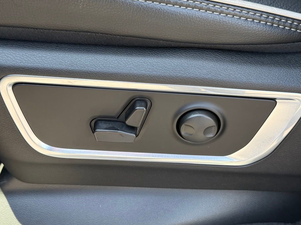 New 2026 RAM 1500 Laramie w/ Night Edition image 15