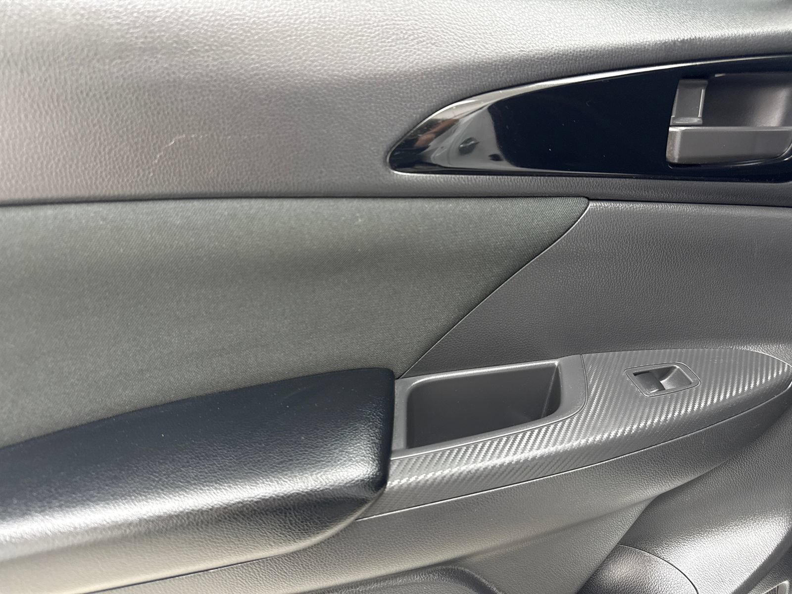 Used 2018 Mitsubishi Eclipse Cross ES FWD image 38