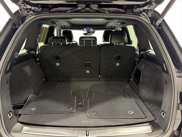 Certified 2022 Jeep Grand Cherokee Summit image 11