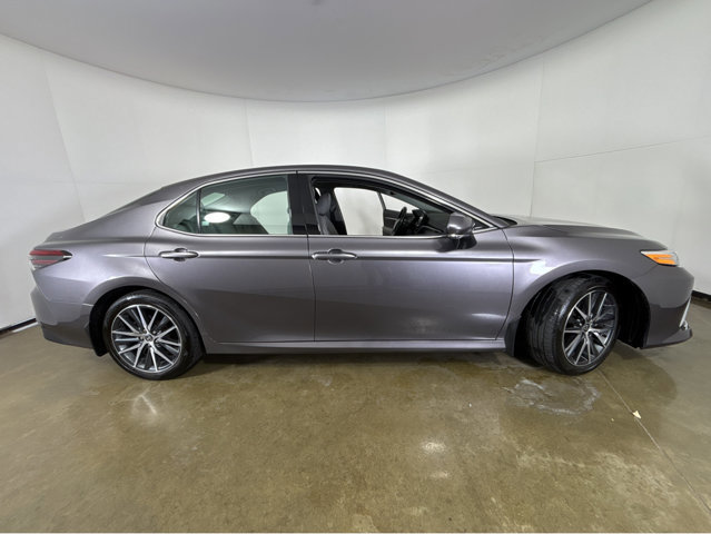 Used 2023 Toyota Camry XLE image 22