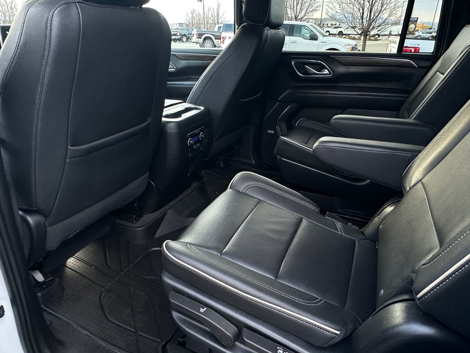 Used 2023 Chevrolet Suburban Premier w/ Max Trailering Package image 22