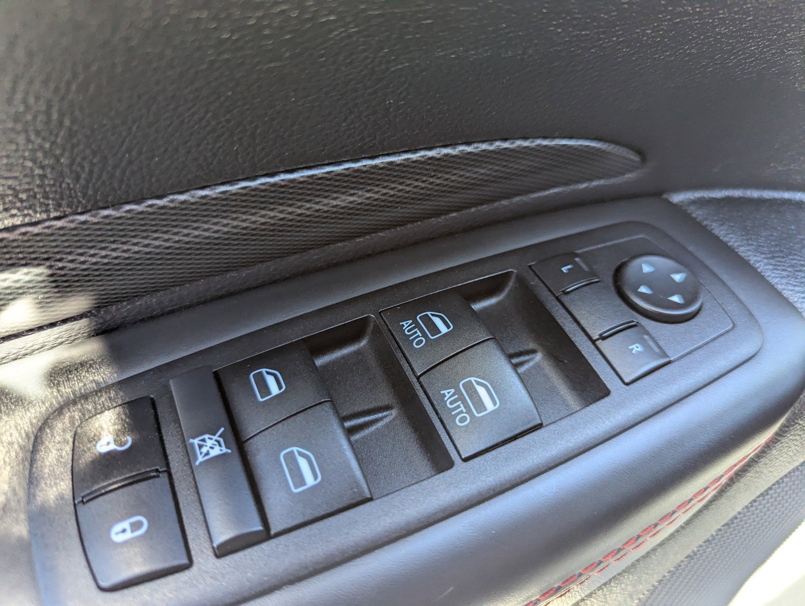 Used 2024 Dodge Durango GT image 31
