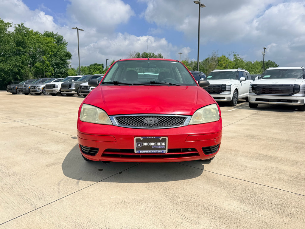 Used 2006 Ford Focus SE FWD image 2