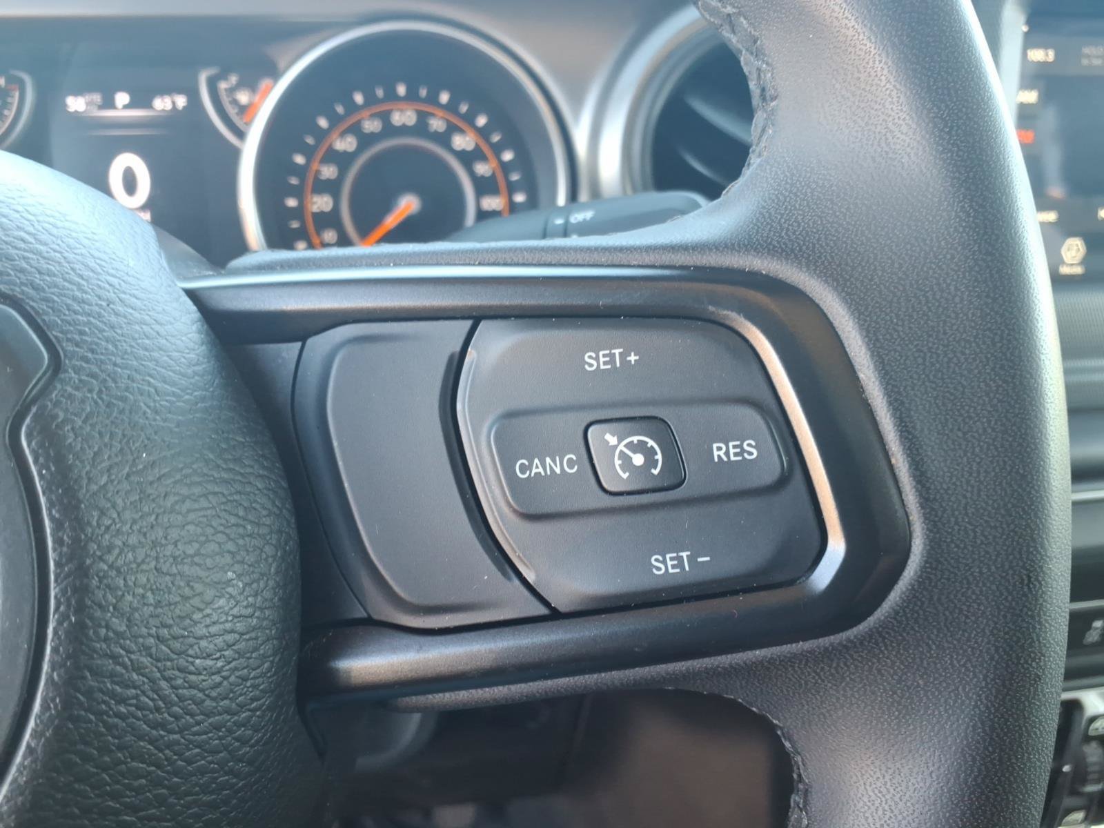 Used 2023 Jeep Gladiator Sport AWD/4WD image 25