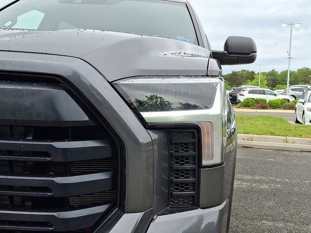 Used 2025 Toyota Tundra SR5 AWD/4WD image 9