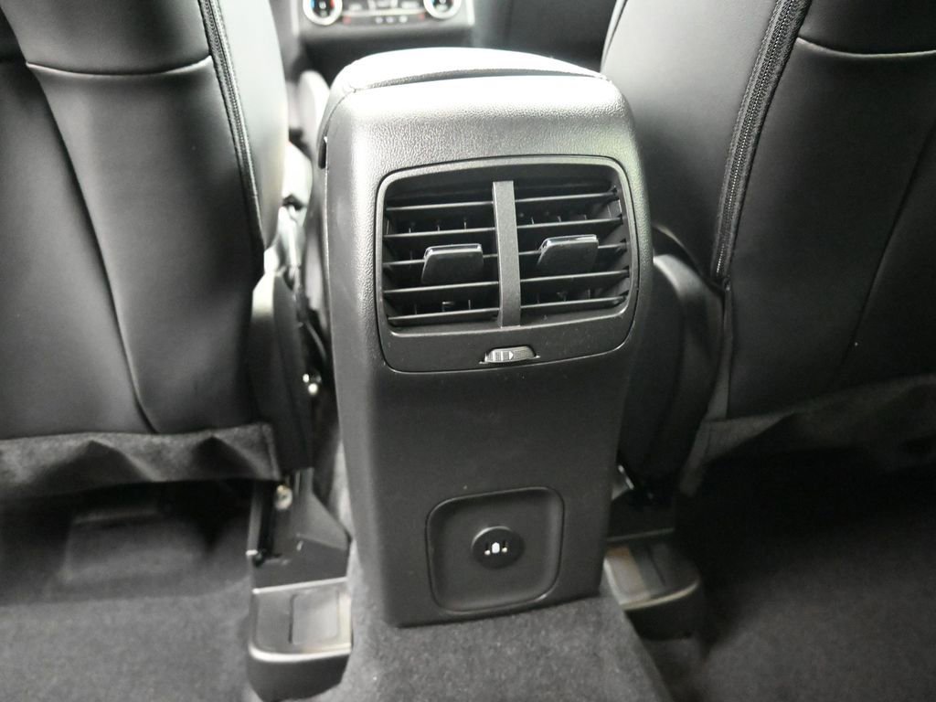 New 2026 Ford Escape ST-Line w/ Cold Weather Package image 22