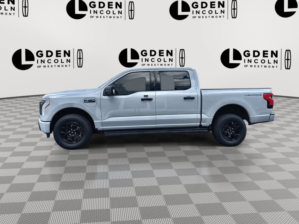 Used 2025 Ford F150 Lightning XLT AWD/4WD image 5