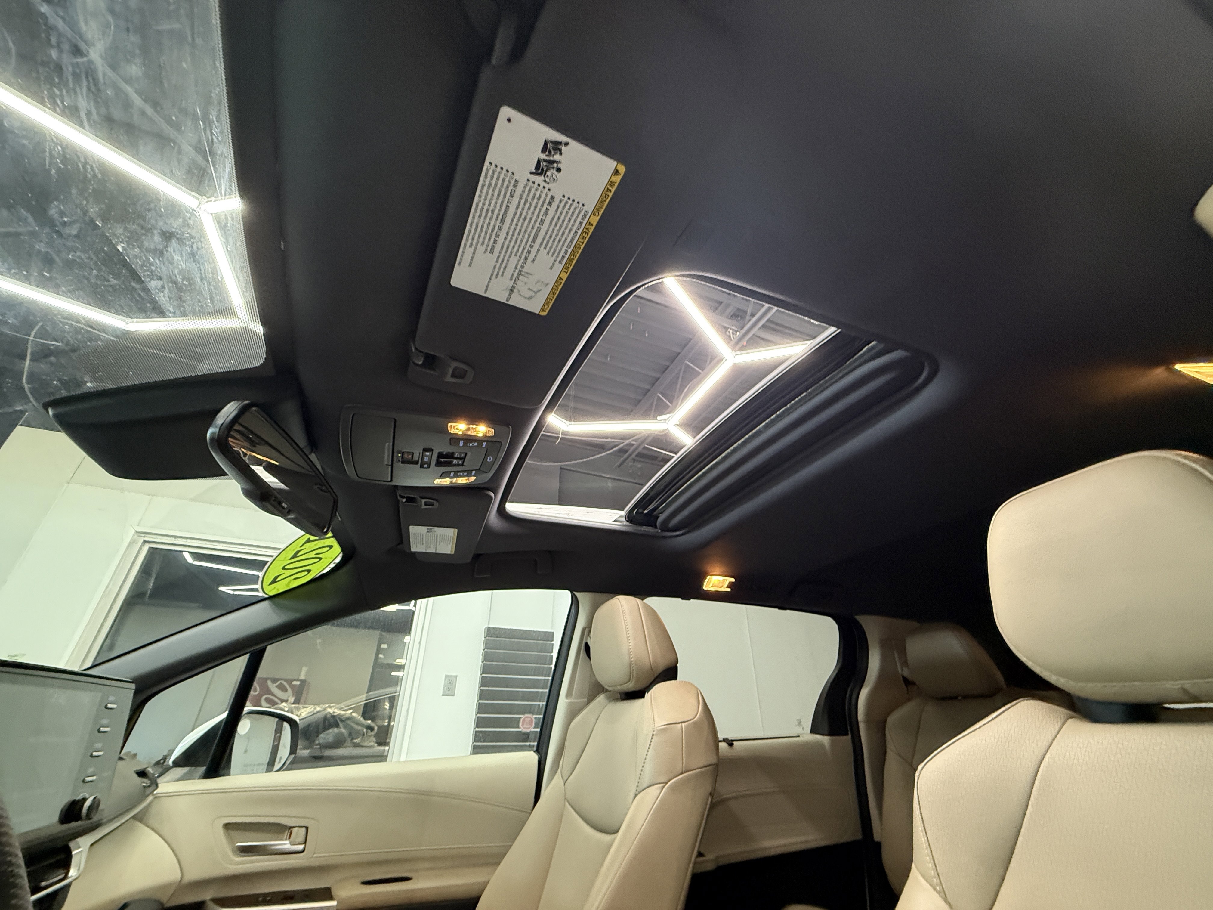 Used 2021 Toyota Sienna XLE image 12