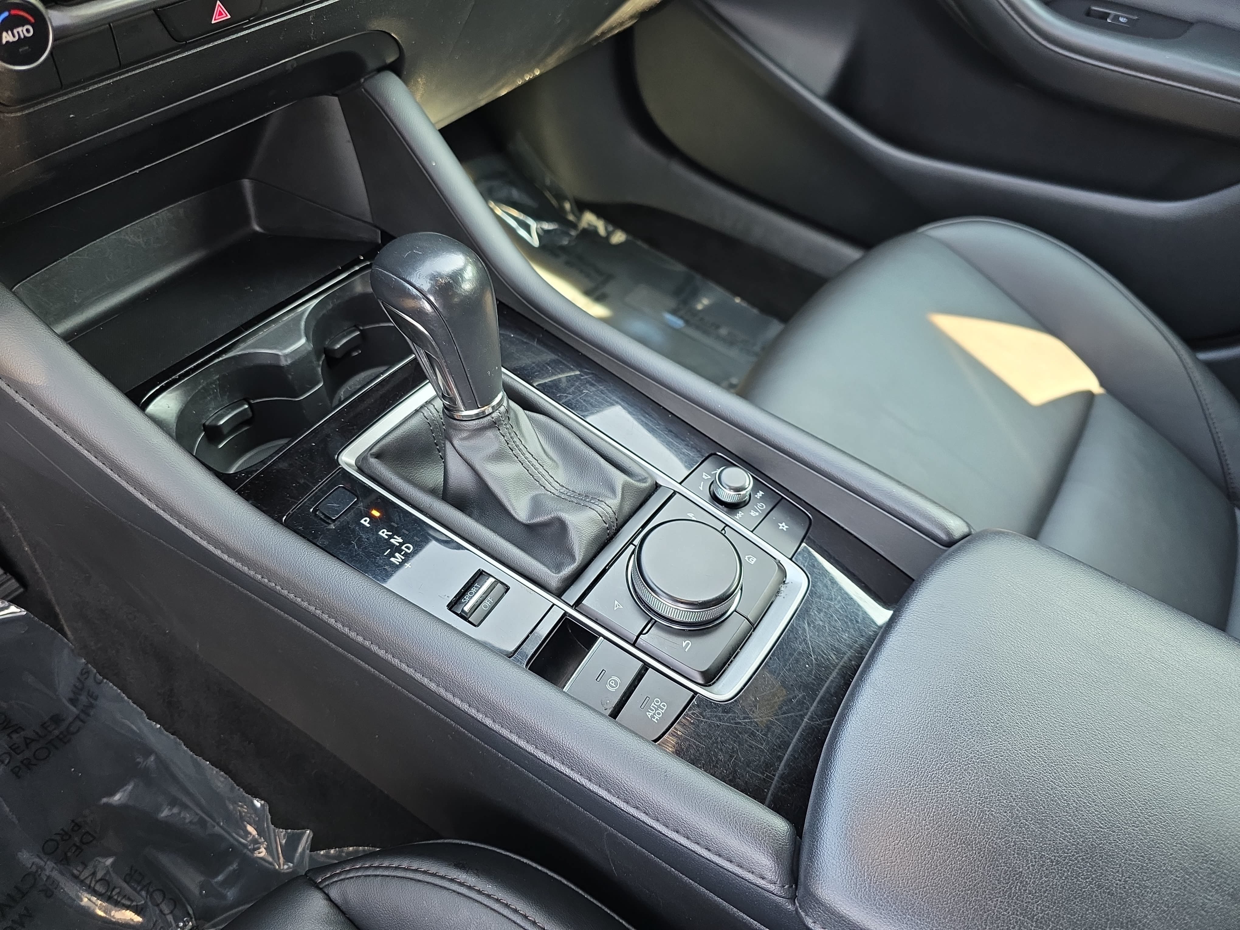 Used 2024 MAZDA MAZDA3 s FWD image 23