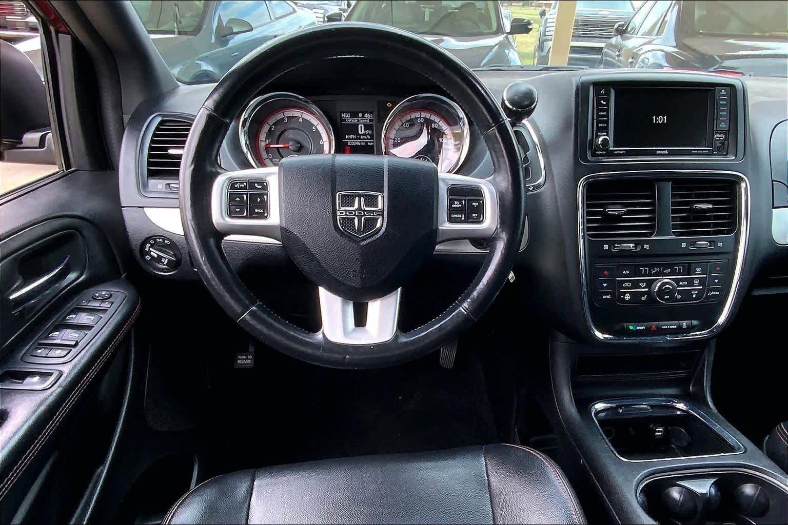 Used 2019 Dodge Grand Caravan GT image 6