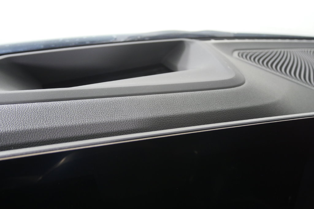 New 2026 BMW 330i Sedan w/ M Sport Package RWD image 19