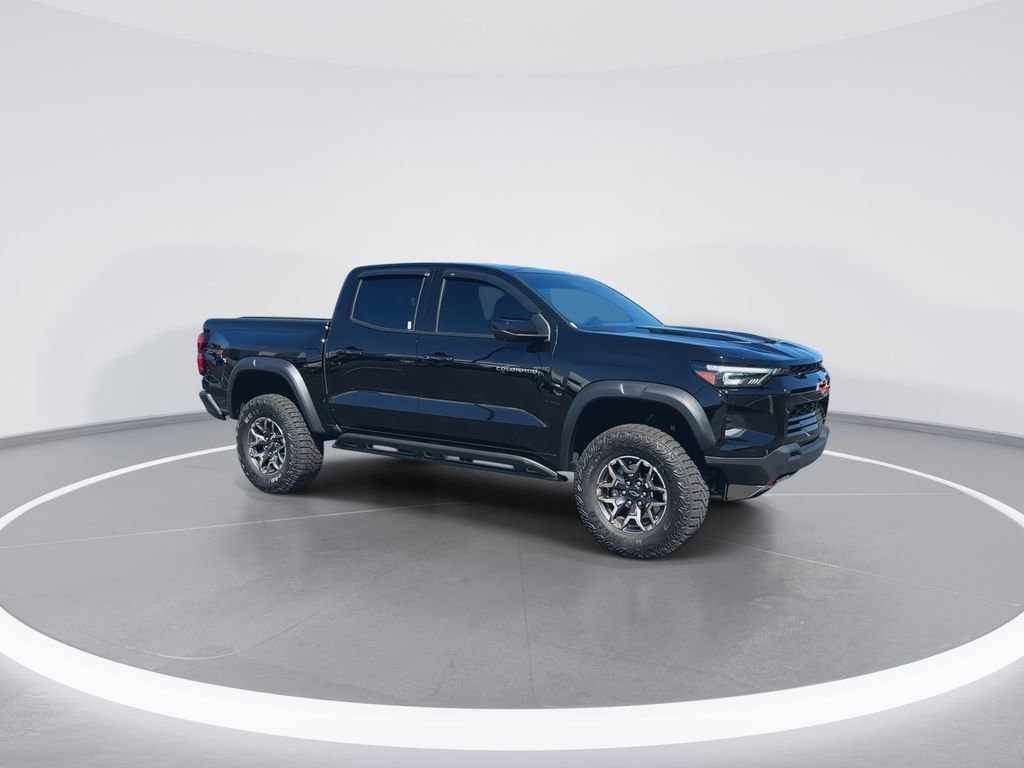 Used 2025 Chevrolet Colorado ZR2 w/ Technology Package AWD/4WD video 2