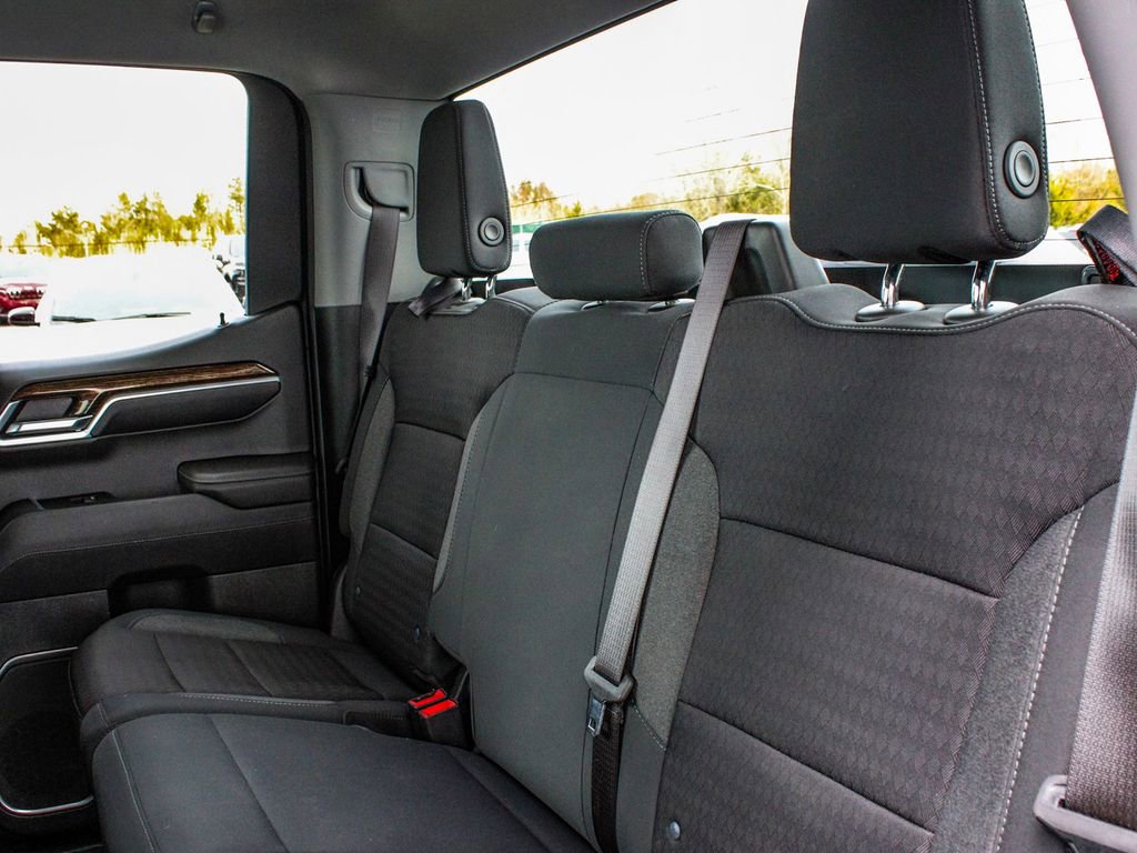 Used 2023 GMC Sierra 1500 Elevation image 32