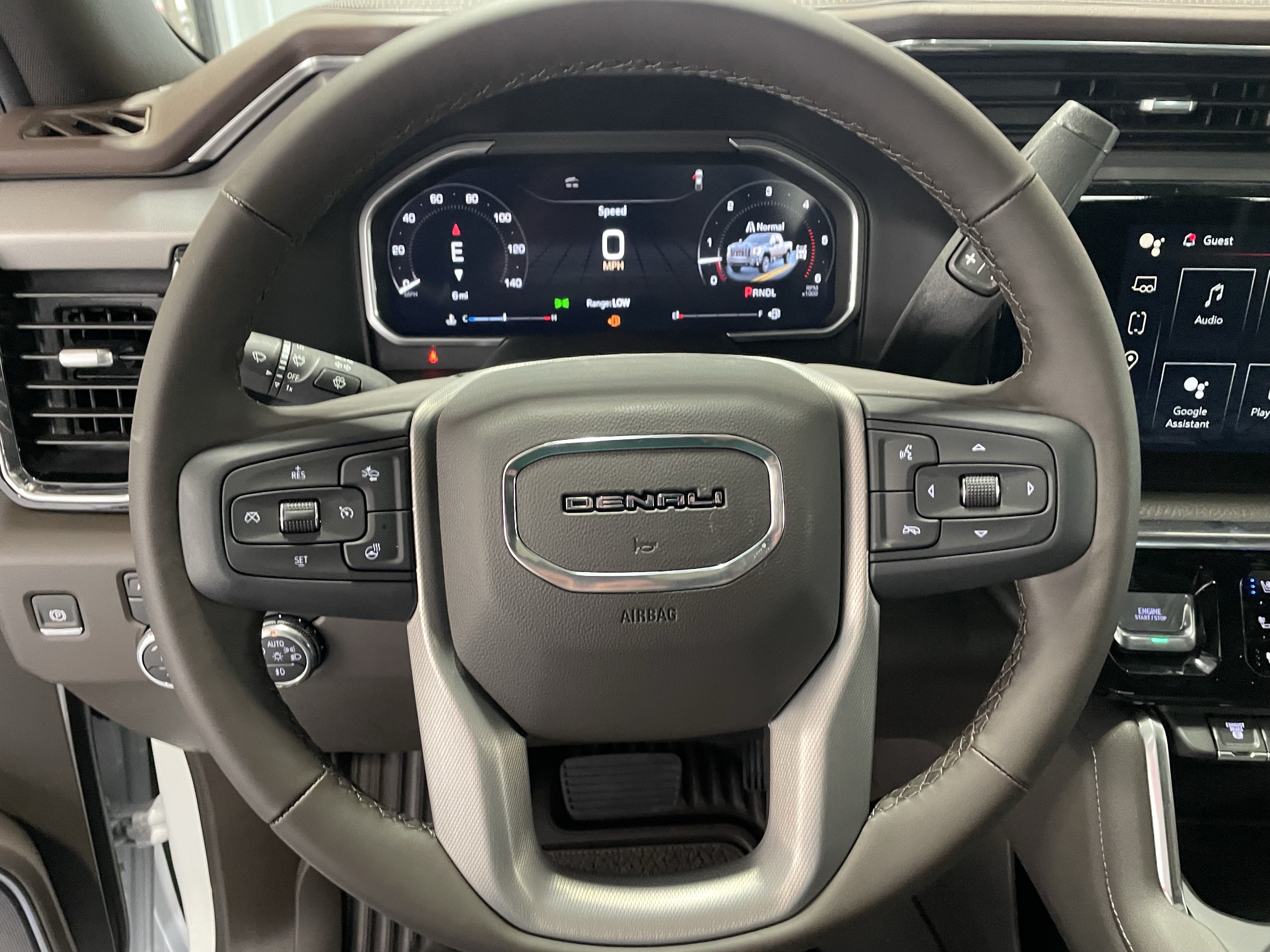 New 2026 GMC Sierra 2500 Denali w/ Denali Reserve Package AWD/4WD image 16