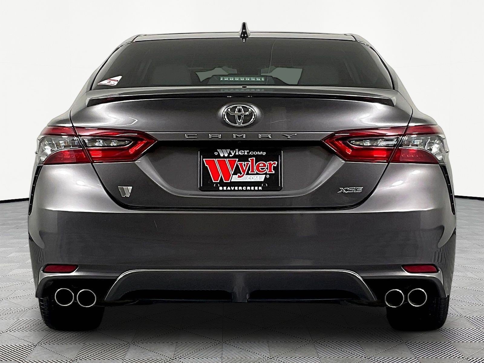 Used 2021 Toyota Camry XSE FWD image 5