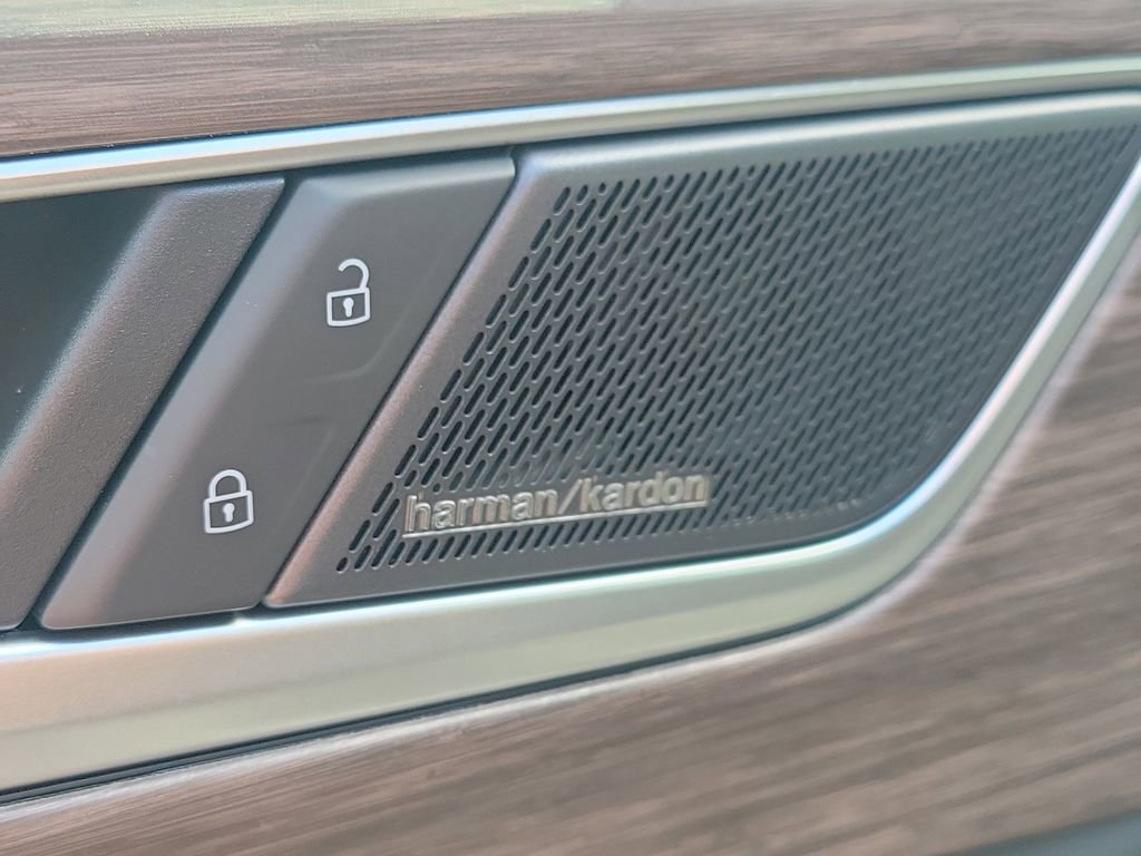 New 2026 Volkswagen Atlas SEL Premium R-Line image 17