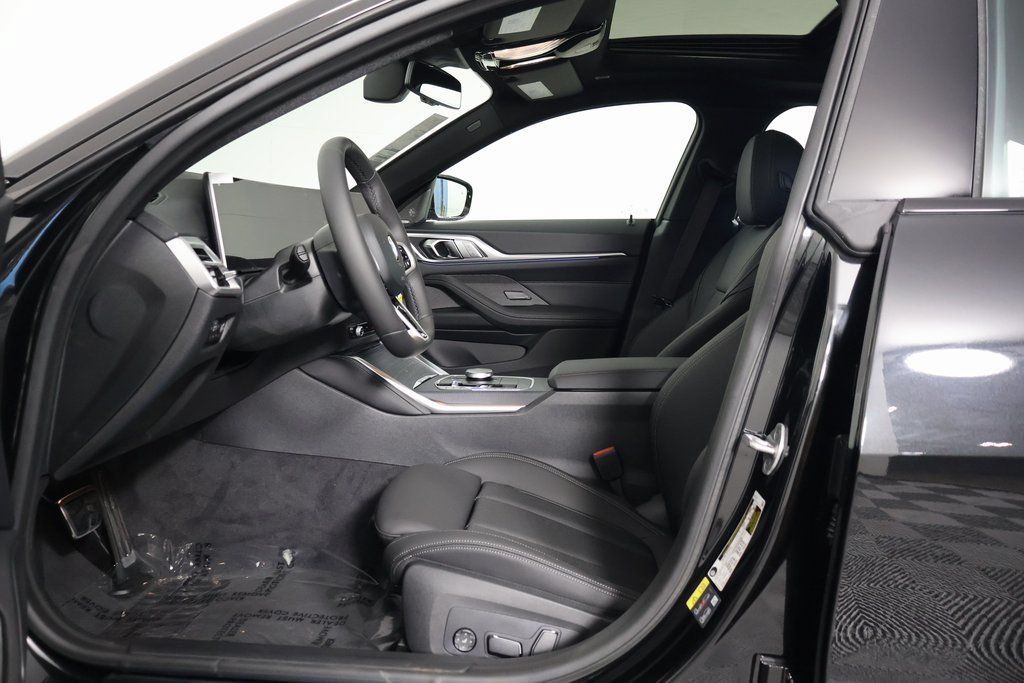 New 2026 BMW i4 eDrive40 w/ M Sport Package RWD image 5