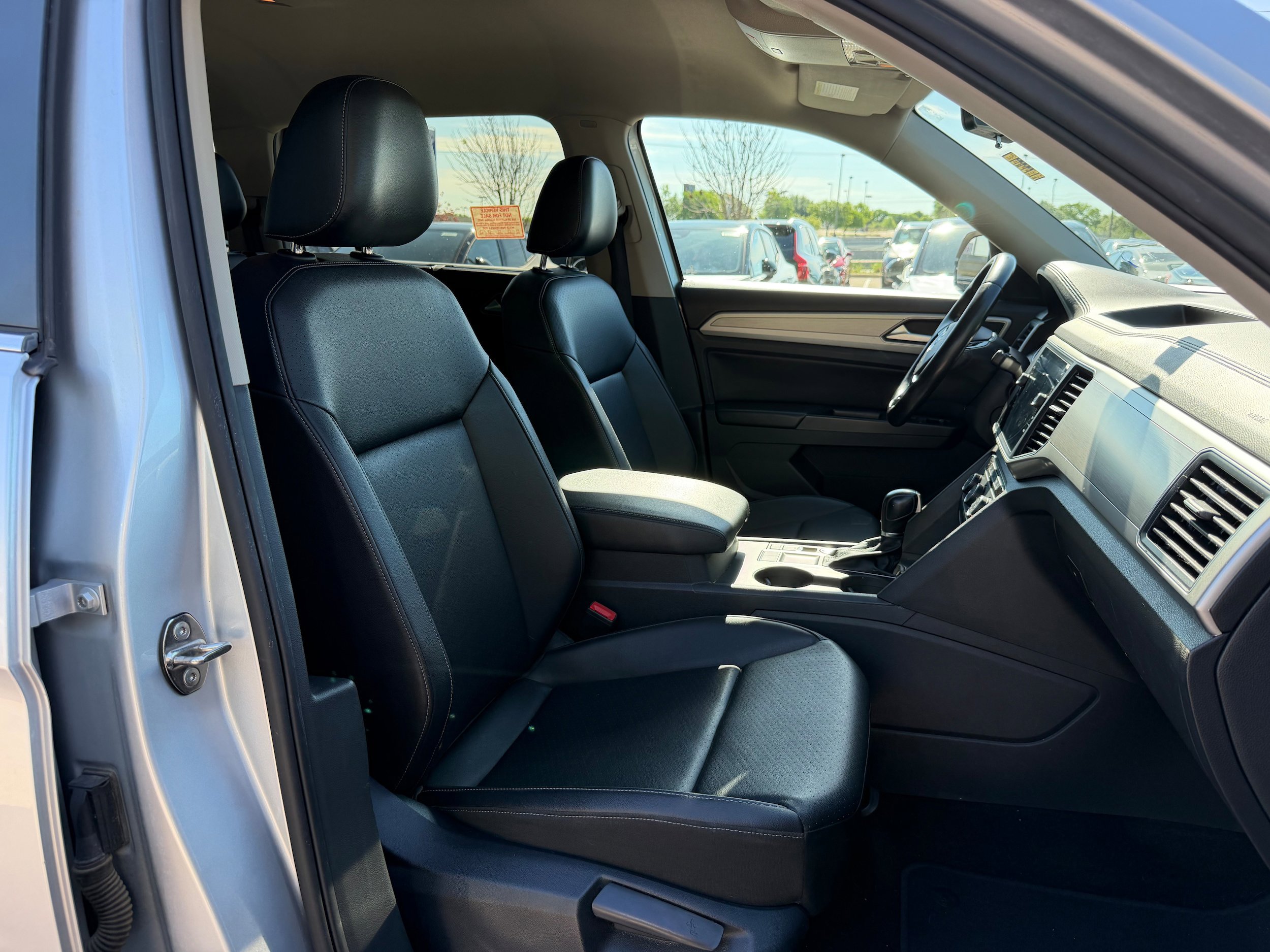 Used 2018 Volkswagen Atlas SE FWD image 10