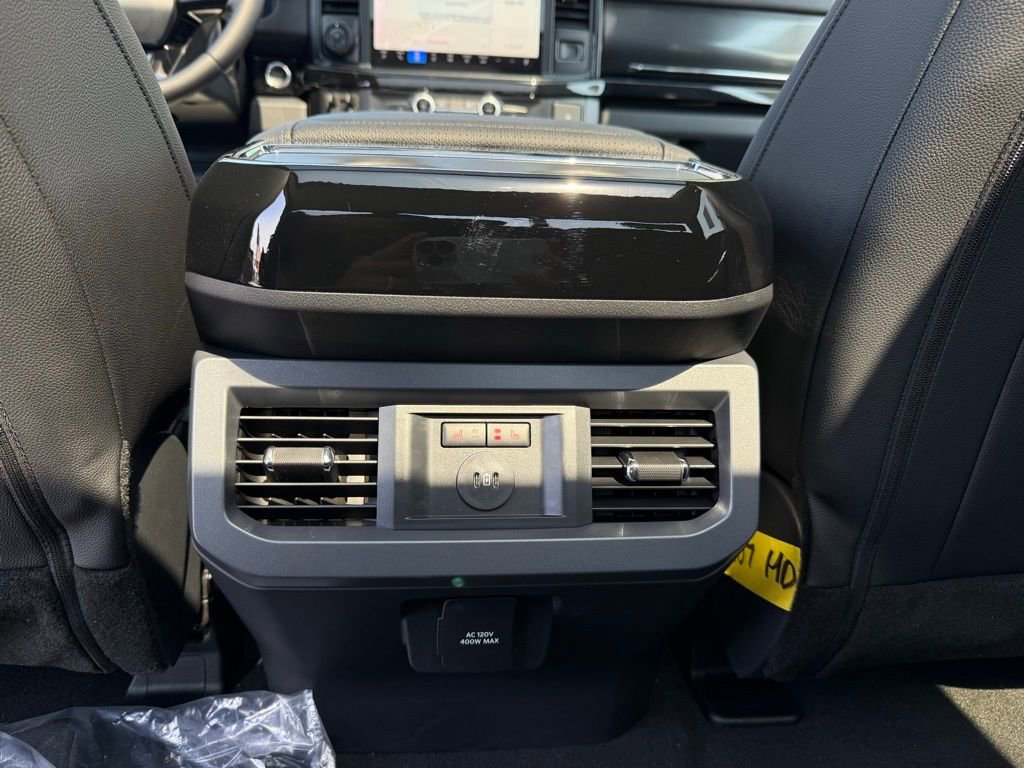 New 2025 Ford F250 Lariat w/ Lariat Ultimate Package image 42