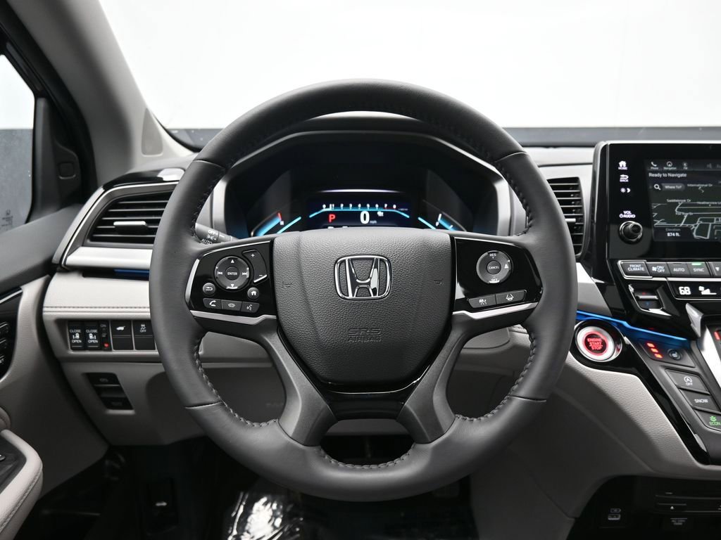 Certified 2024 Honda Odyssey Touring image 45