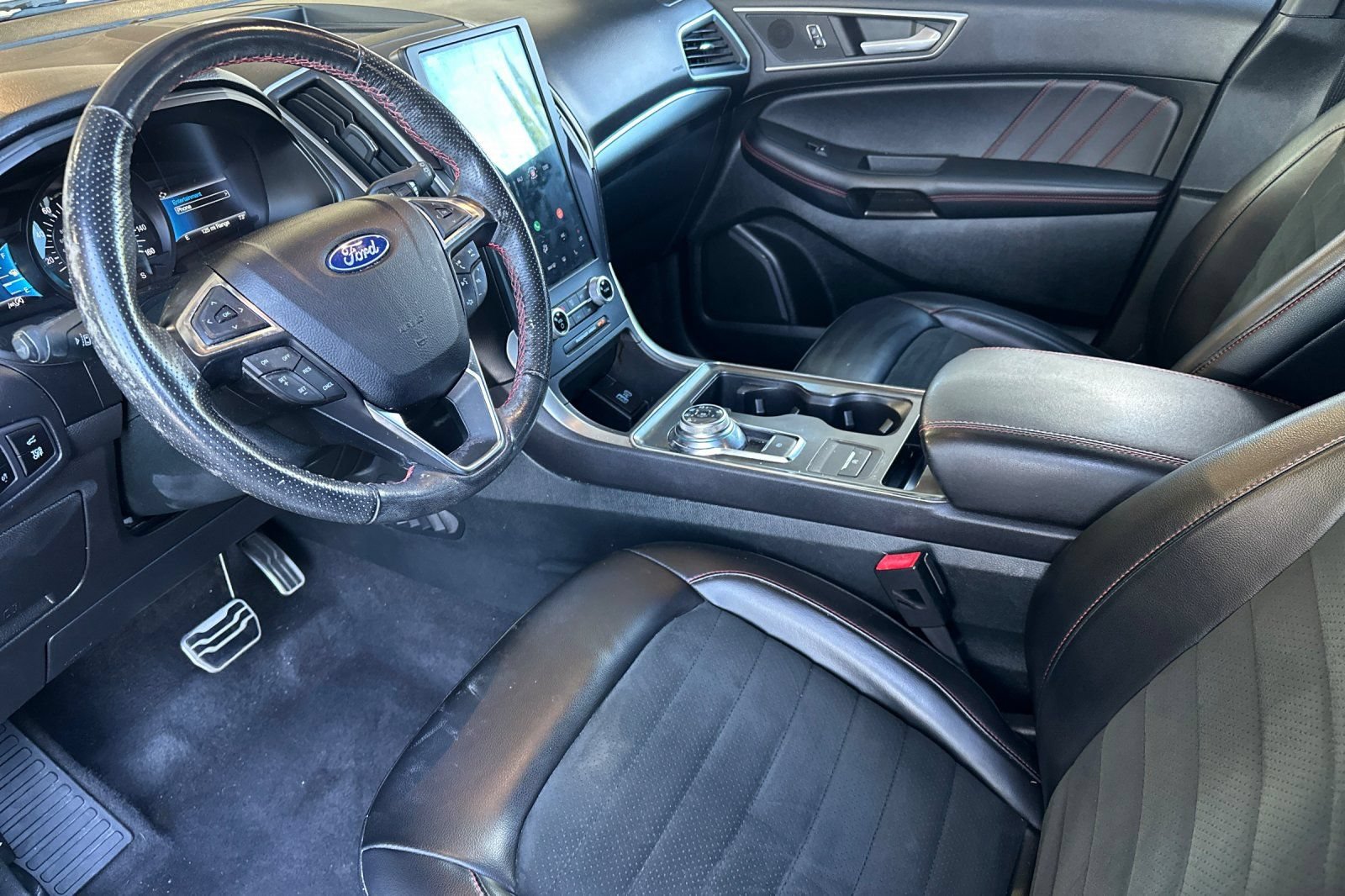 Used 2023 Ford Edge ST-Line AWD/4WD image 9