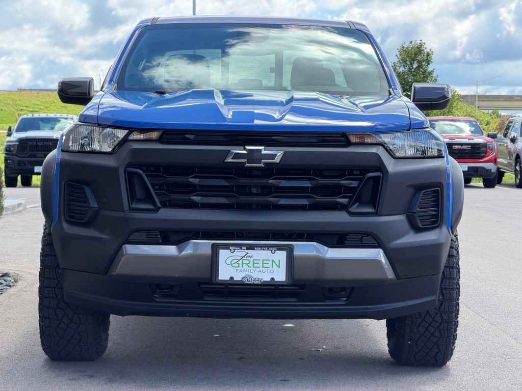 Used 2025 Chevrolet Colorado Trail Boss AWD/4WD image 6