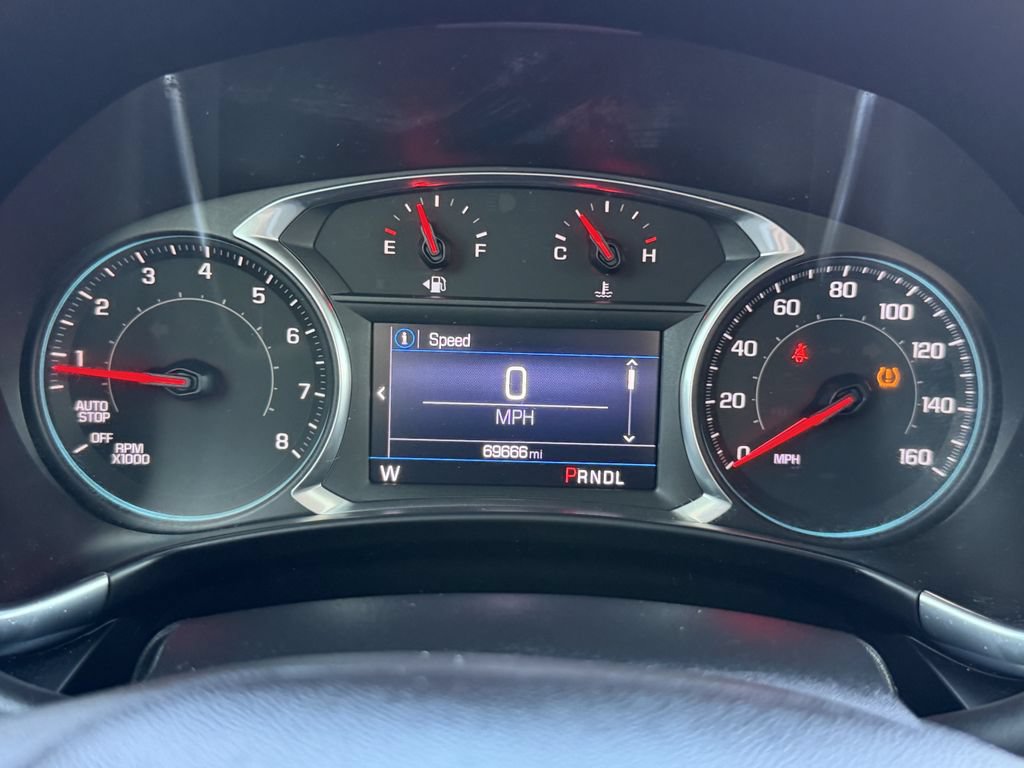 Used 2019 Chevrolet Equinox LT FWD image 30