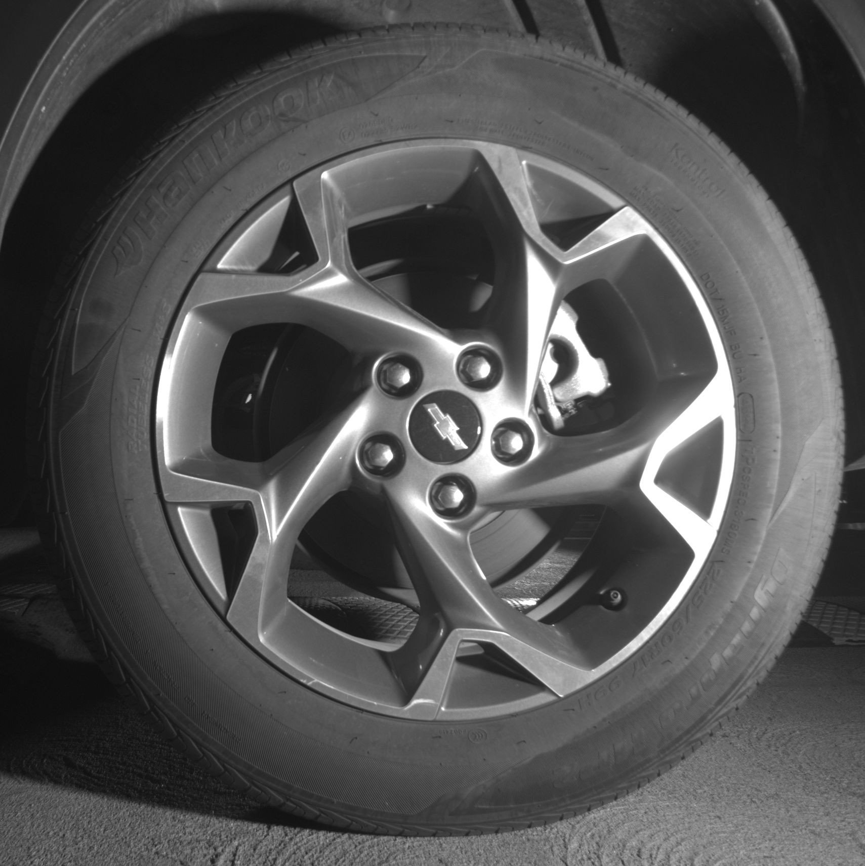Used 2025 Chevrolet Trax LT FWD image 14