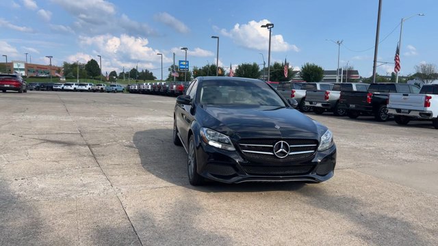 Used 2018 Mercedes-Benz C 300 4MATIC Sedan image 3