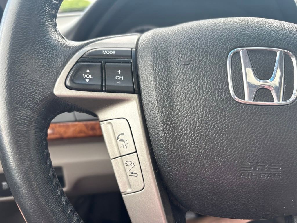 Used 2011 Honda Accord EX-L image 16