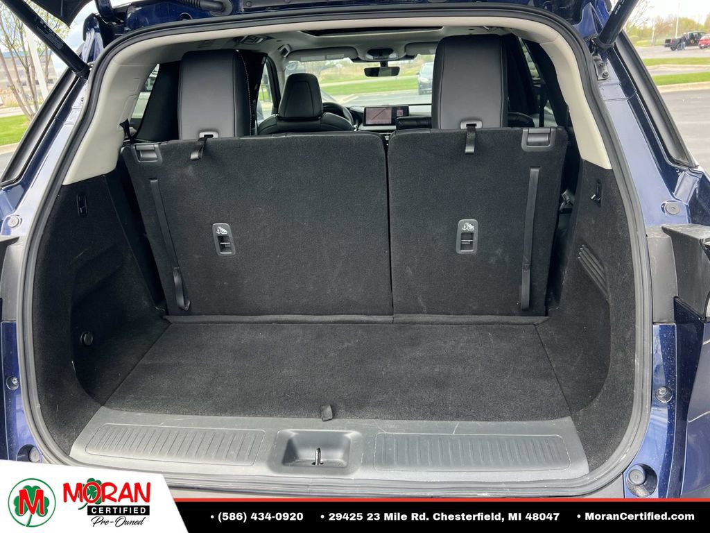 Used 2025 INFINITI QX60 Luxe AWD/4WD image 11