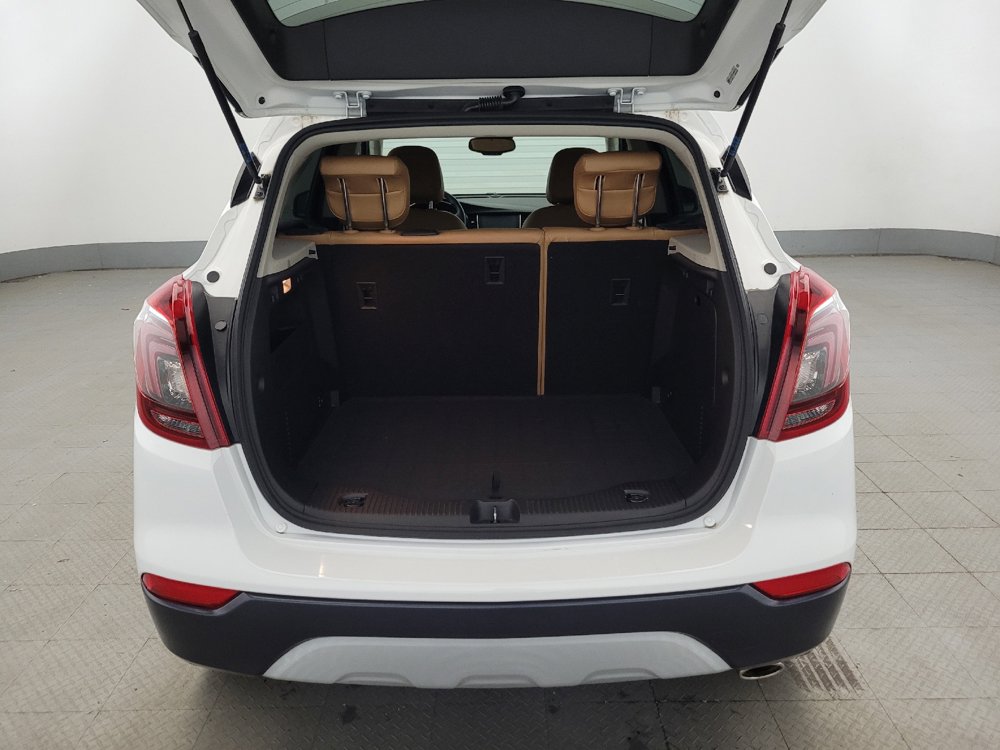 Used 2018 Buick Encore Essence AWD/4WD image 29