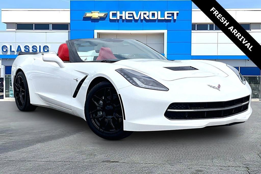Used 2016 Chevrolet Corvette Stingray Convertible w/ Battery Protection Package RWD image 1