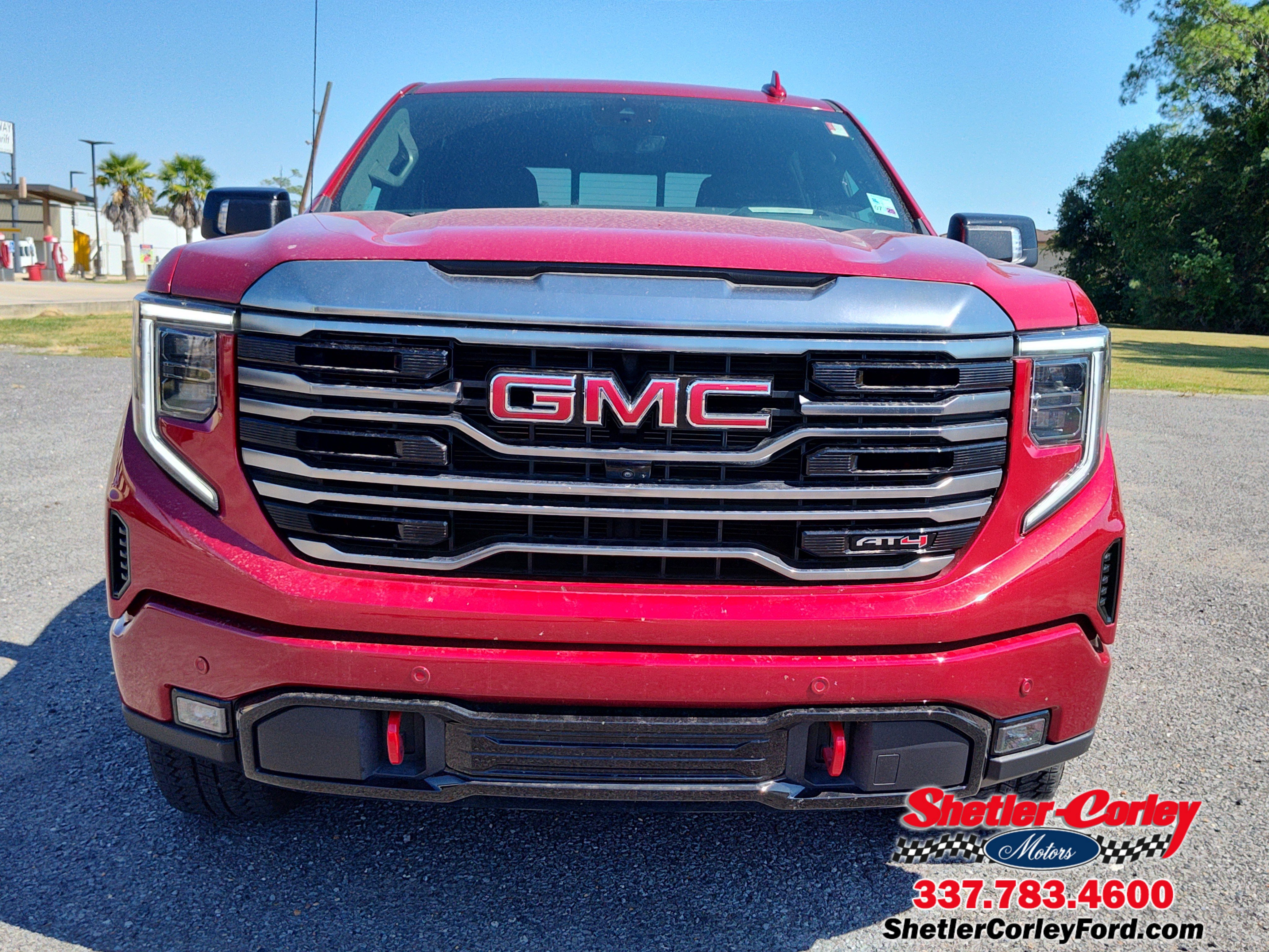 Used 2024 GMC Sierra 1500 AT4 w/ Technology Package image 11