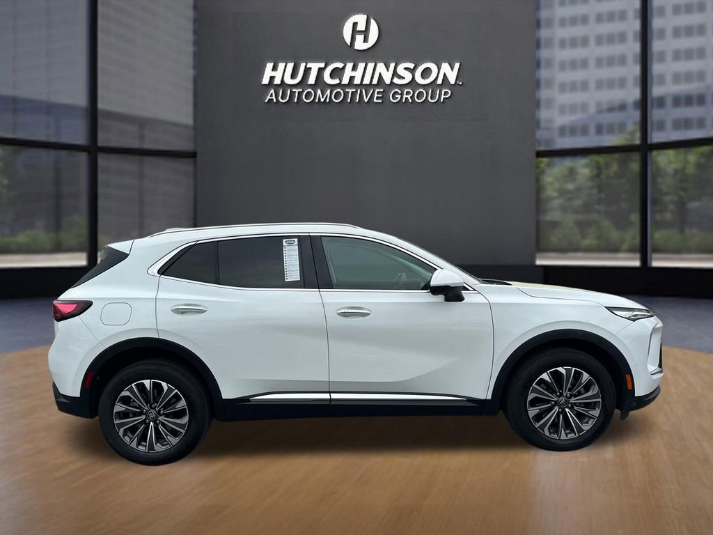 Certified 2025 Buick Envision Preferred image 8