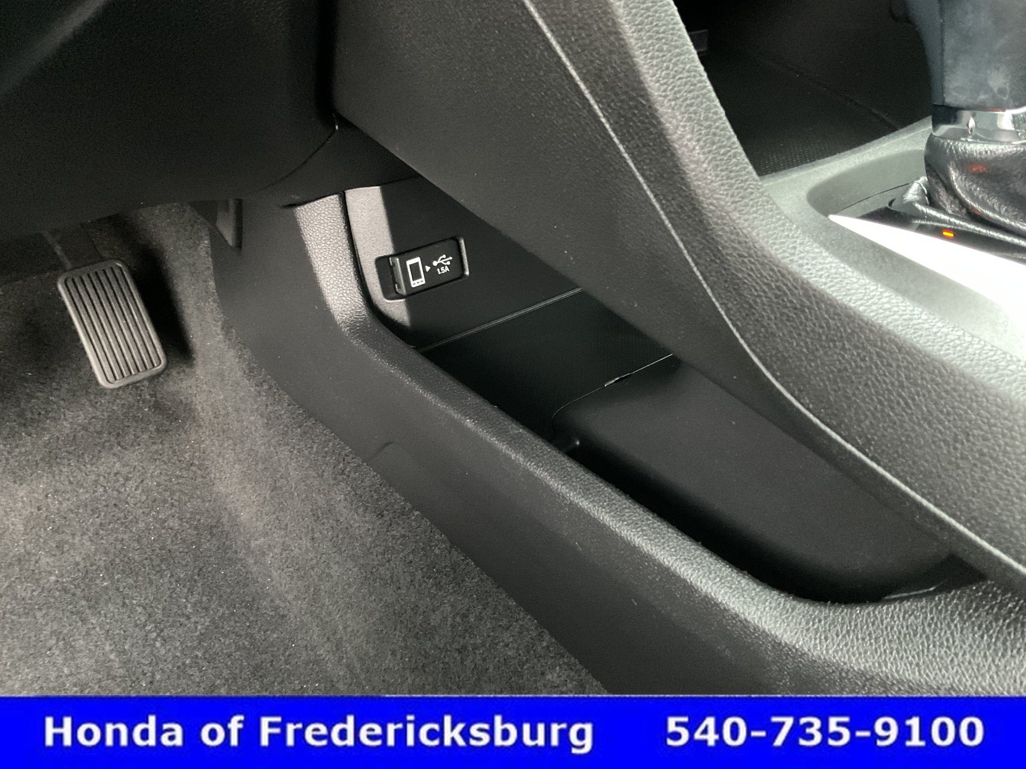 Certified 2021 Honda Civic EX image 30