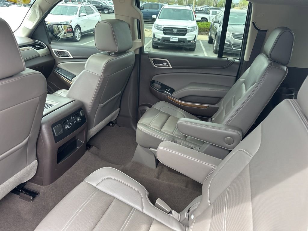 Used 2020 GMC Yukon XL Denali w/ Denali Premium Package image 22