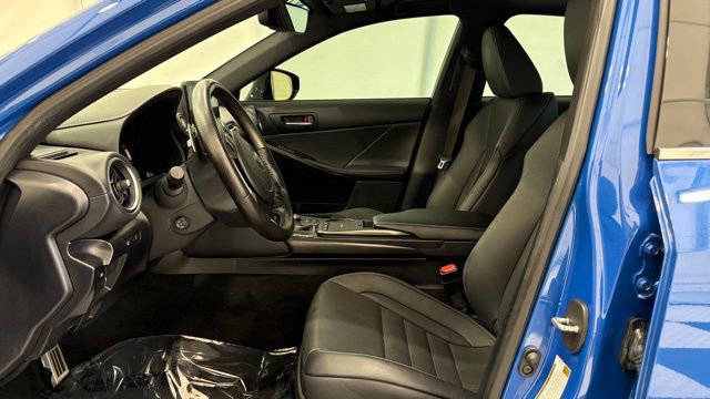 Used 2022 Lexus IS 350 F Sport w/ Dynamic Handling Package AWD/4WD image 11