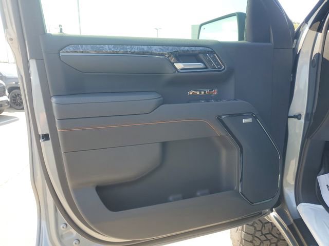 New 2025 GMC Sierra 1500 AT4 w/ Technology Package AWD/4WD image 16
