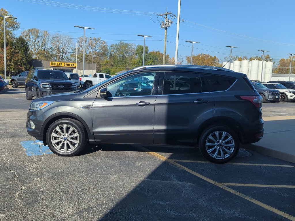 Used 2017 Ford Escape Titanium AWD/4WD image 6